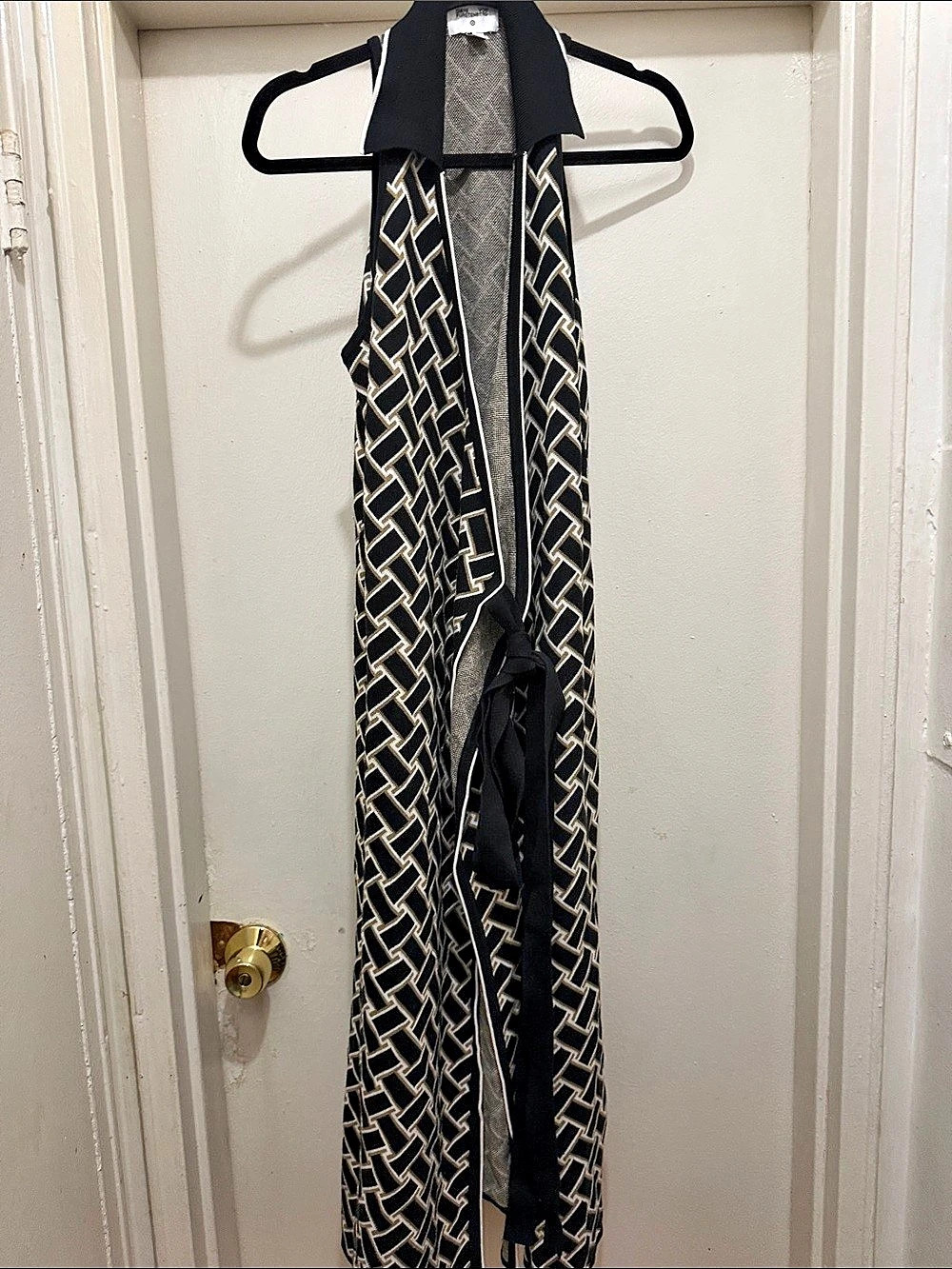Versona Black & White Geometric Long Vest
